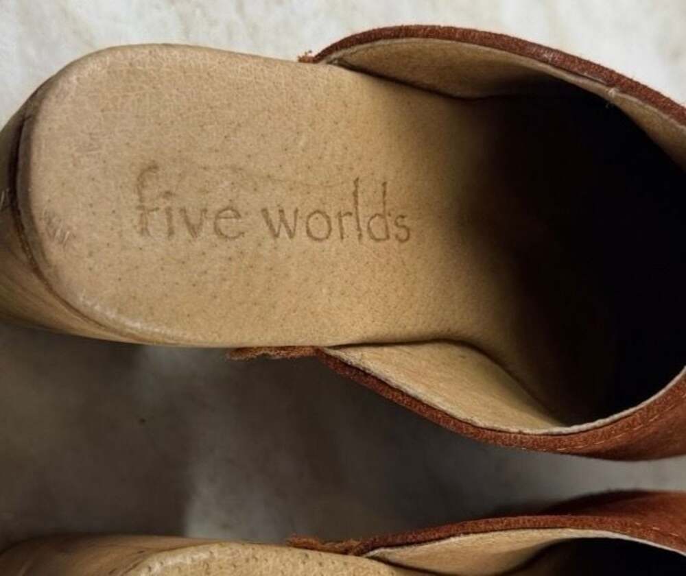 Five Worlds Brown Suede Studded Wooden Clog Heels Size 7 Boho Mules - Picture 9 of 9